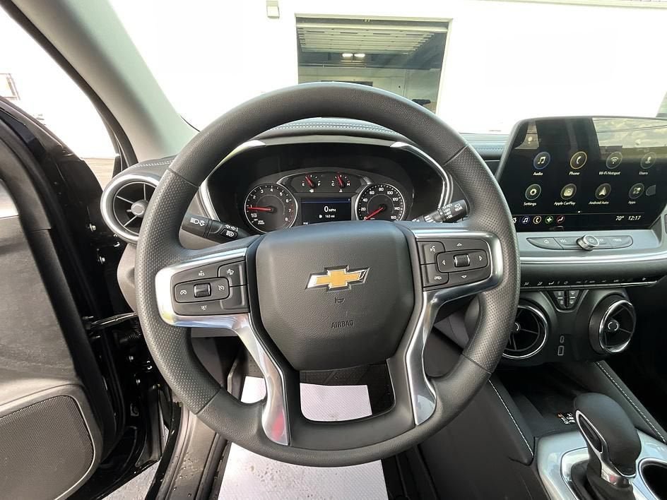 New 2026 Chevrolet Blazer LT w/ Convenience Package AWD/4WD image 27