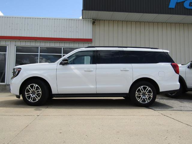 Certified 2025 Ford Expedition Max Active AWD/4WD image 11