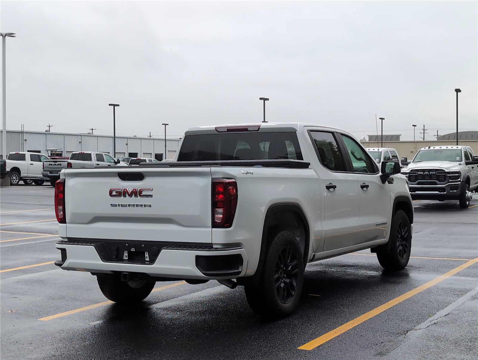 Used 2025 GMC Sierra 1500 Pro w/ Graphite Edition AWD/4WD image 6
