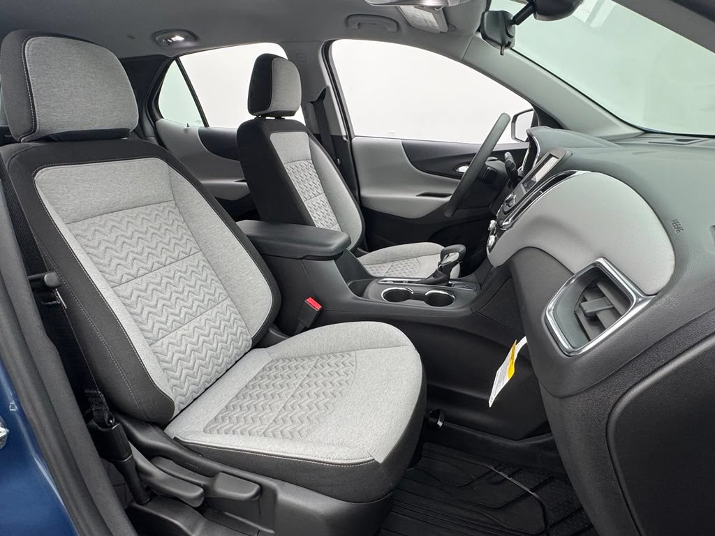 Used 2024 Chevrolet Equinox LS w/ LPO, Floor Liner Package FWD image 31
