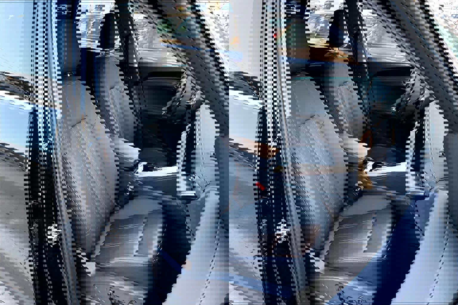 Certified 2025 Audi Q5 Premium Plus w/ Premium Plus image 9