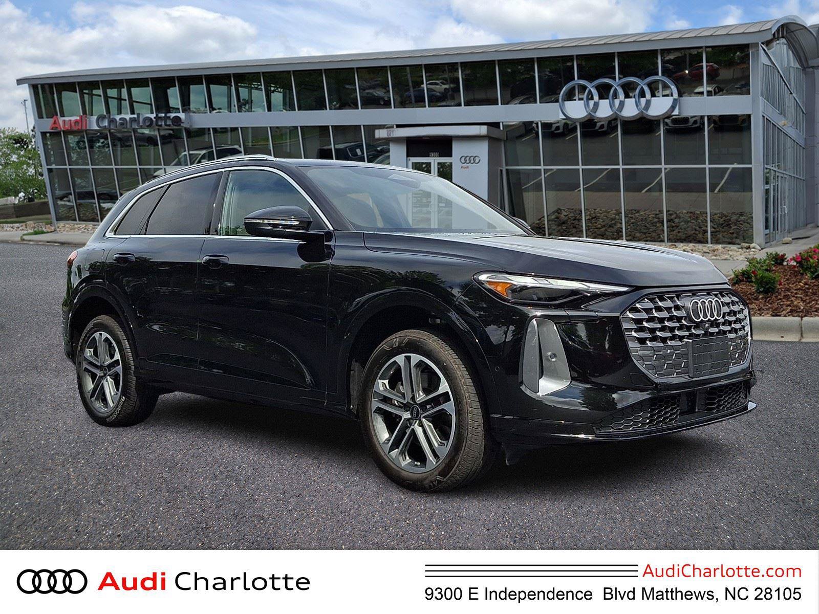 Used 2025 Audi Q5 Premium w/ Convenience Package