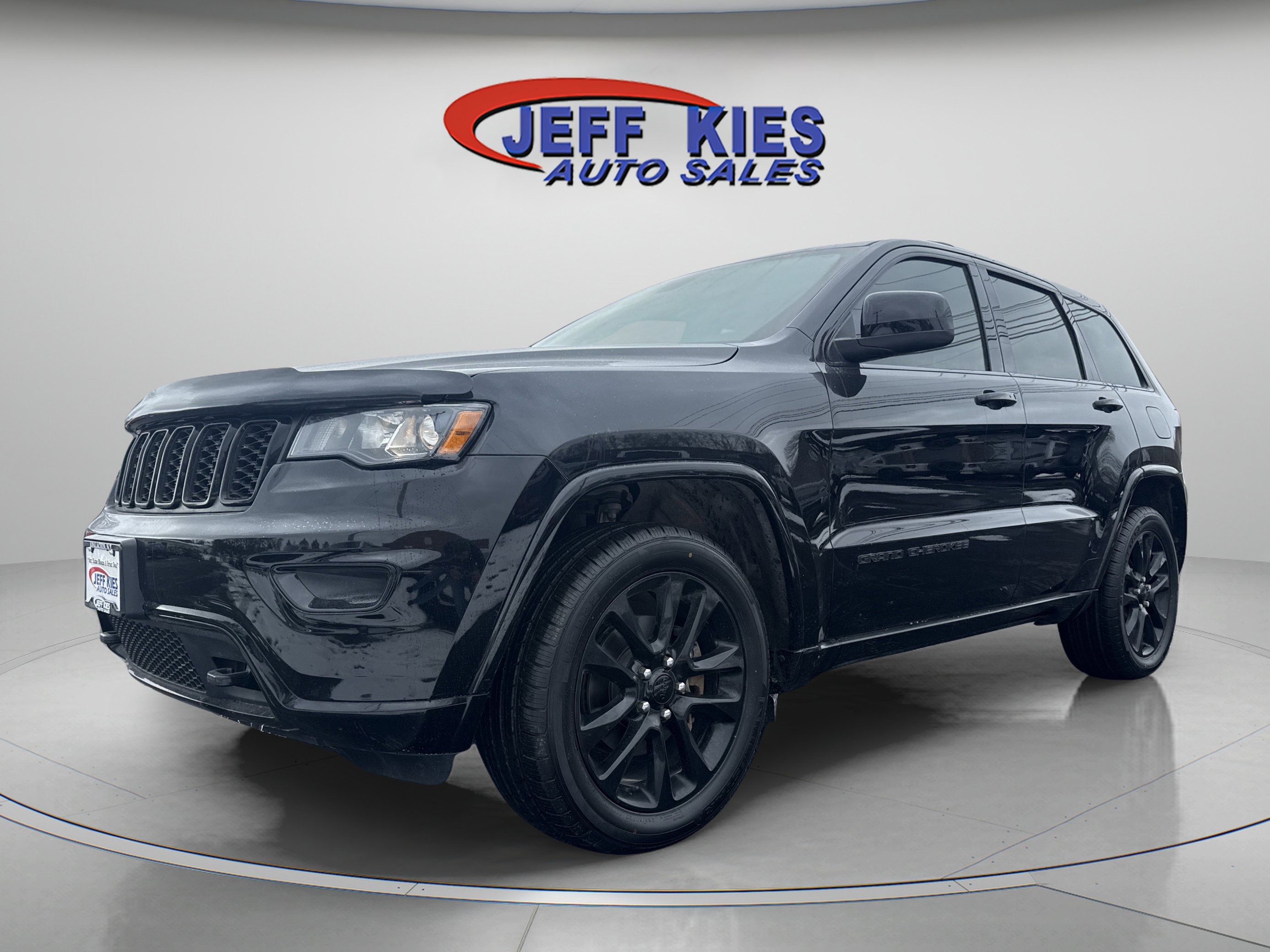Used 2020 Jeep Grand Cherokee Altitude