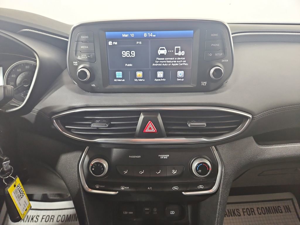 Used 2020 Hyundai Santa Fe SE image 19