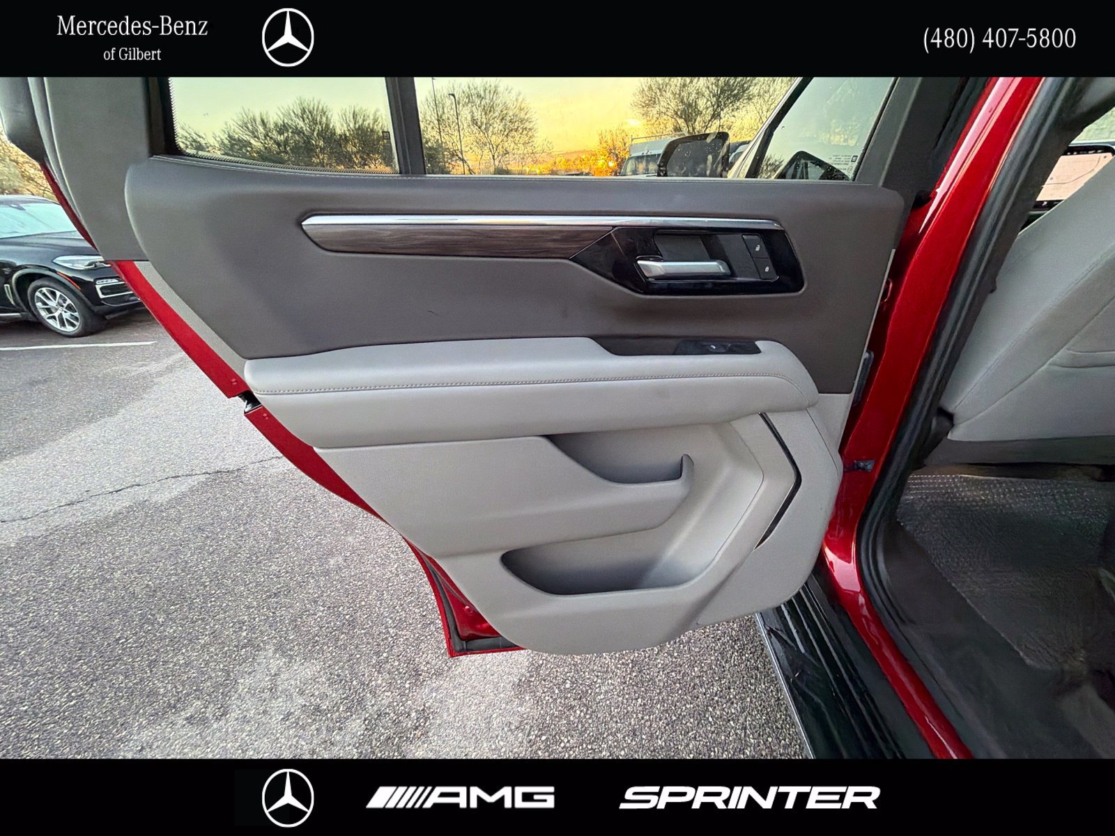 Used 2025 Chevrolet Tahoe LS AWD/4WD image 19