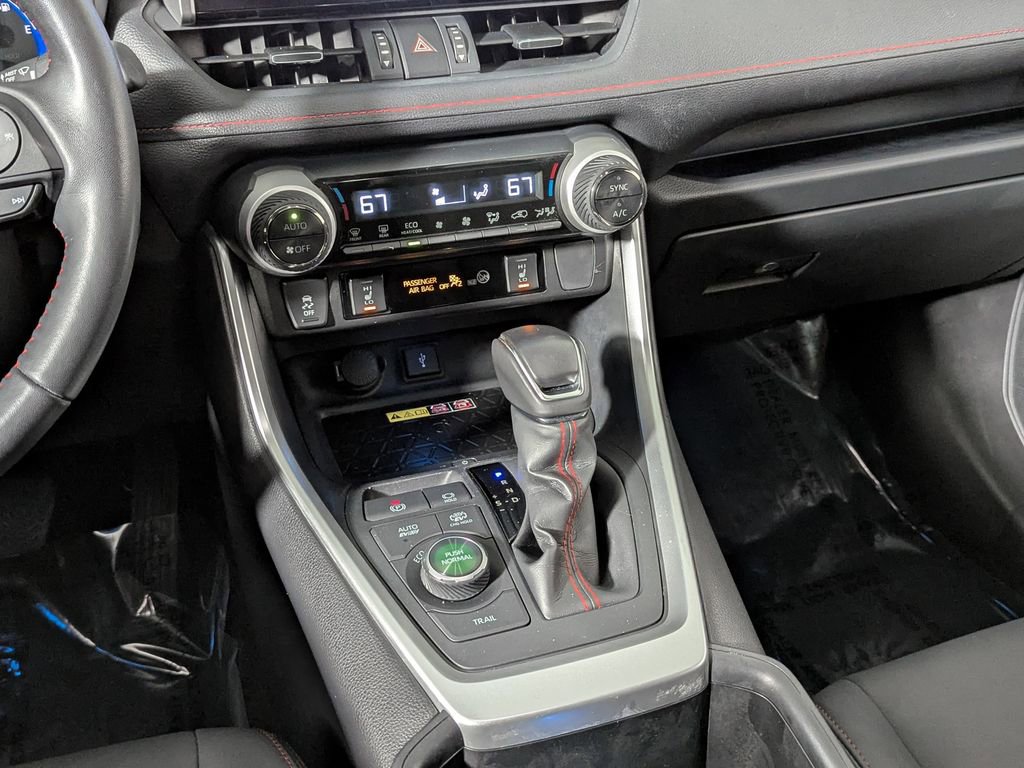 Used 2022 Toyota RAV4 XSE w/ Weather Package image 42