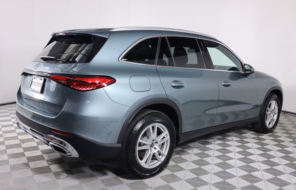 Used 2026 Mercedes-Benz GLC 300 4MATIC image 6