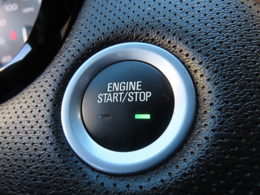 Used 2023 Cadillac XT5 Premium Luxury w/ Technology Package image 12