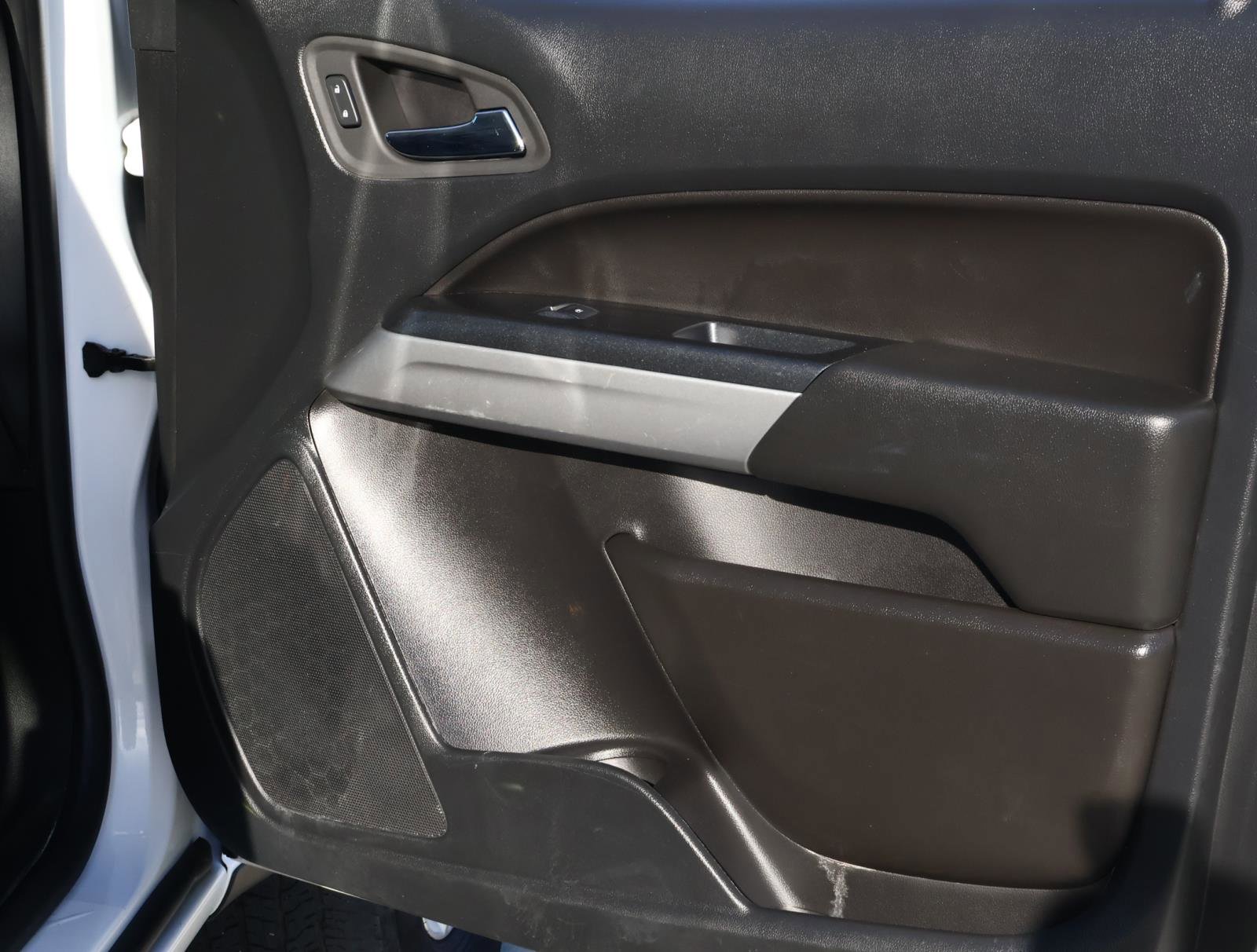 Used 2022 Chevrolet Colorado LT w/ Fleet Safety Package image 13