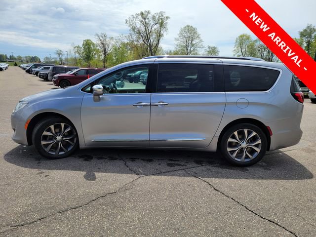 Used 2019 Chrysler Pacifica Limited FWD image 6