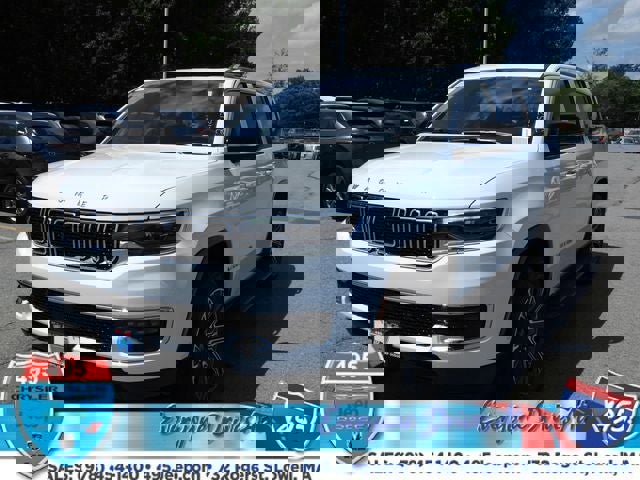 New 2025 Jeep Wagoneer 4WD image 1