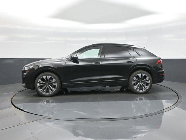 New 2026 Audi Q8 Prestige AWD/4WD image 4