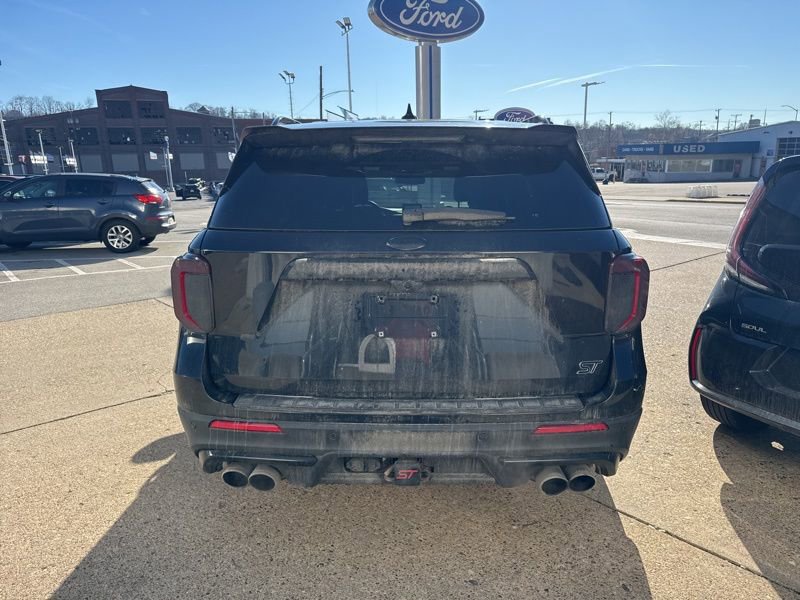 Used 2020 Ford Explorer ST w/ ST Street Pack image 5