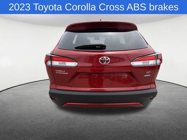 Used 2023 Toyota Corolla Cross LE AWD/4WD image 15