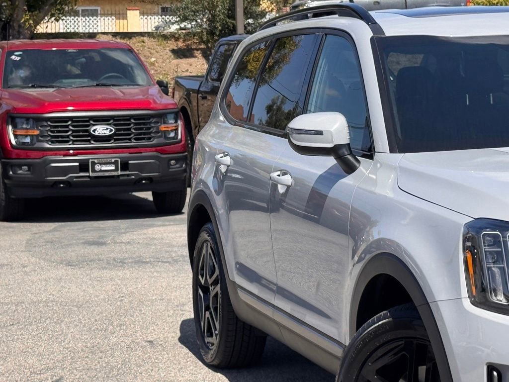 Used 2023 Kia Telluride EX X-Line AWD/4WD image 5
