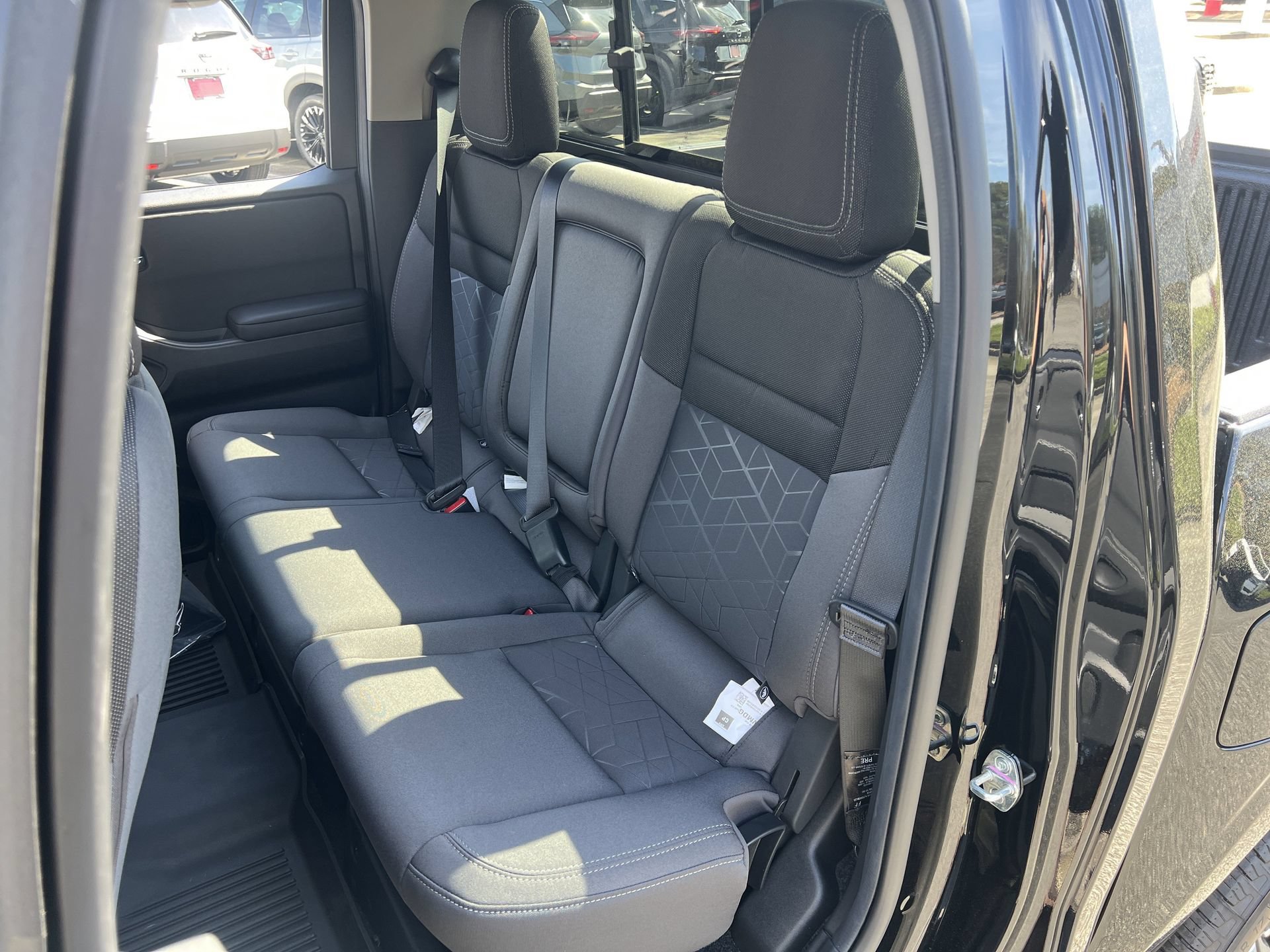 New 2026 Nissan Frontier SV w/ All-Weather Content Package AWD/4WD image 17