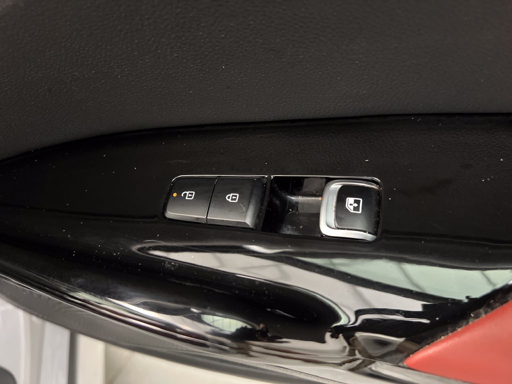 Used 2026 Kia K5 GT-Line w/ GT-Line Red Interior Package FWD image 29