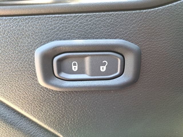 New 2026 Jeep Gladiator Sport AWD/4WD image 15