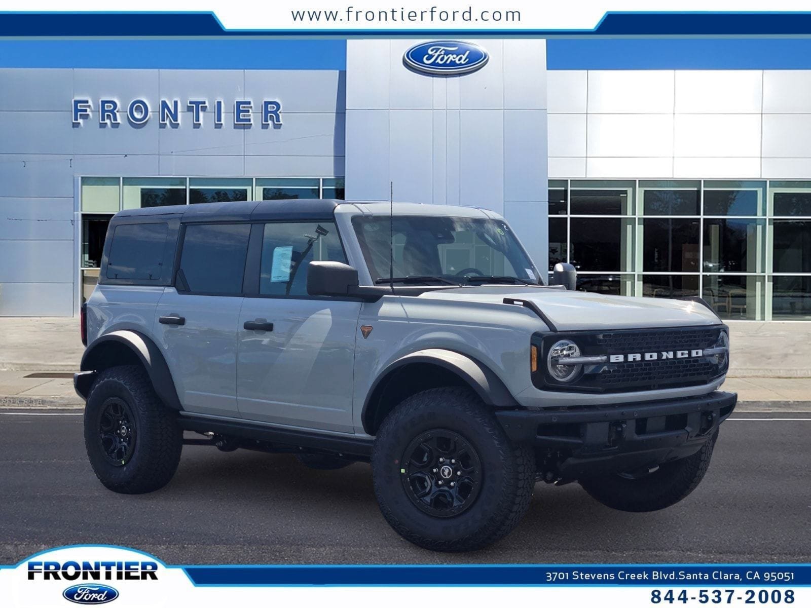New 2026 Ford Bronco Badlands AWD/4WD image 3