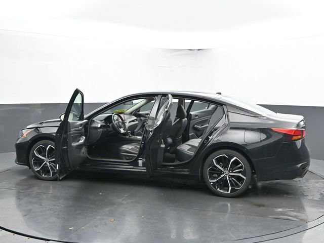 Used 2024 Nissan Altima 2.5 SR image 53