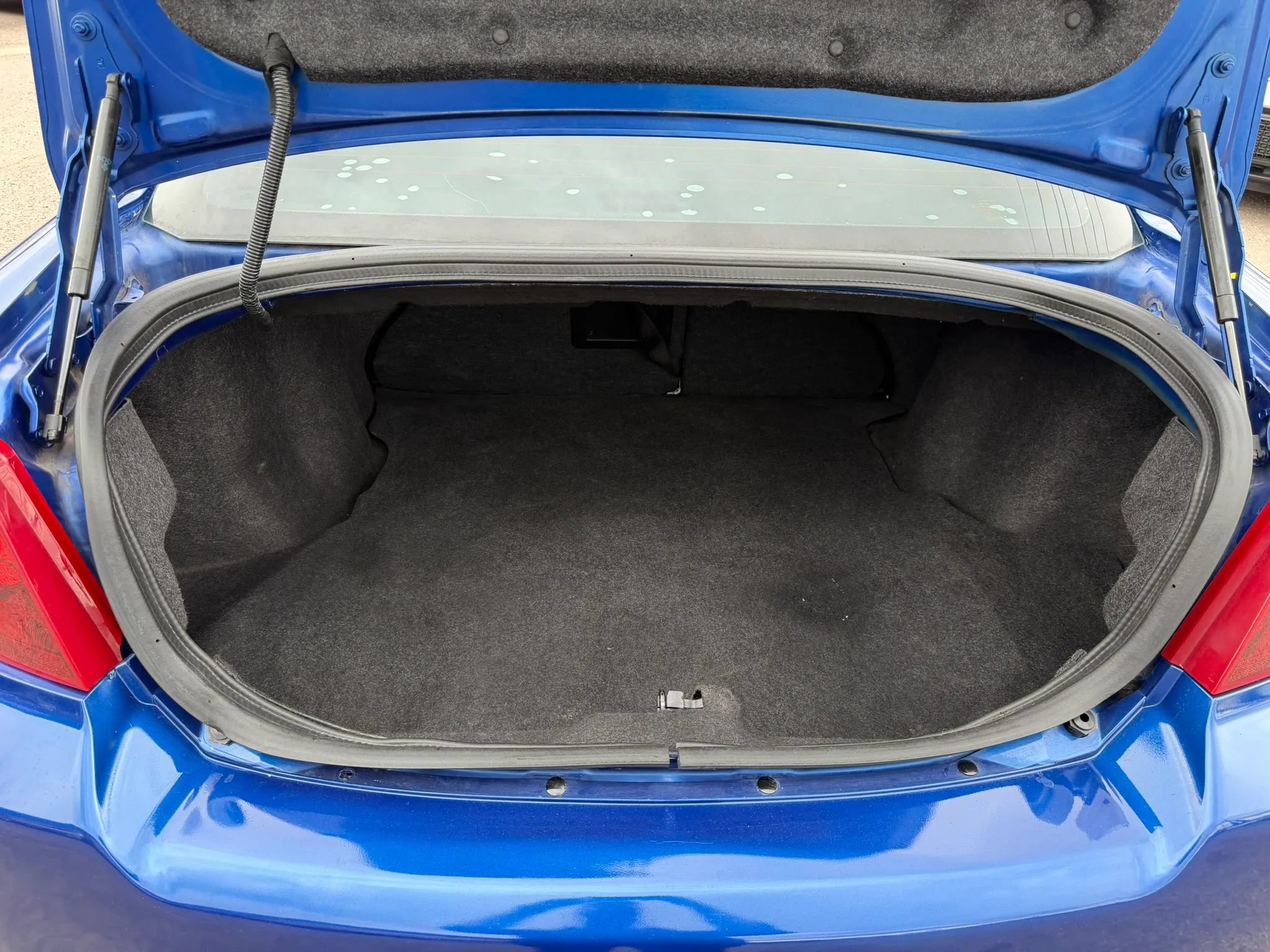 Used 2014 Dodge Avenger SE FWD image 34