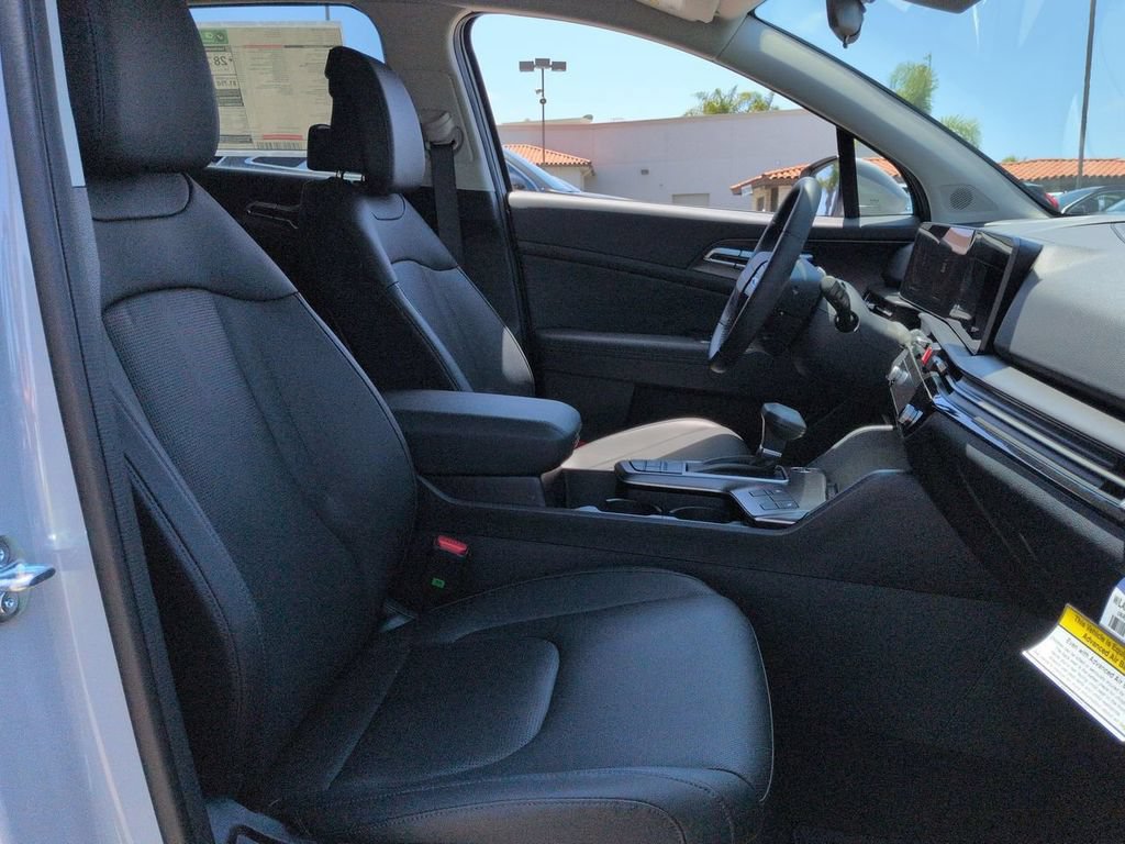 New 2026 Kia Sportage EX FWD image 29