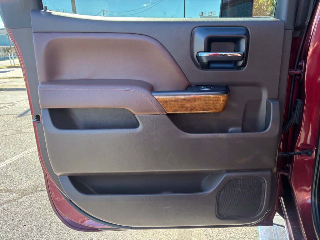 Used 2014 Chevrolet Silverado 1500 High Country w/ High Country Premium Package AWD/4WD image 20