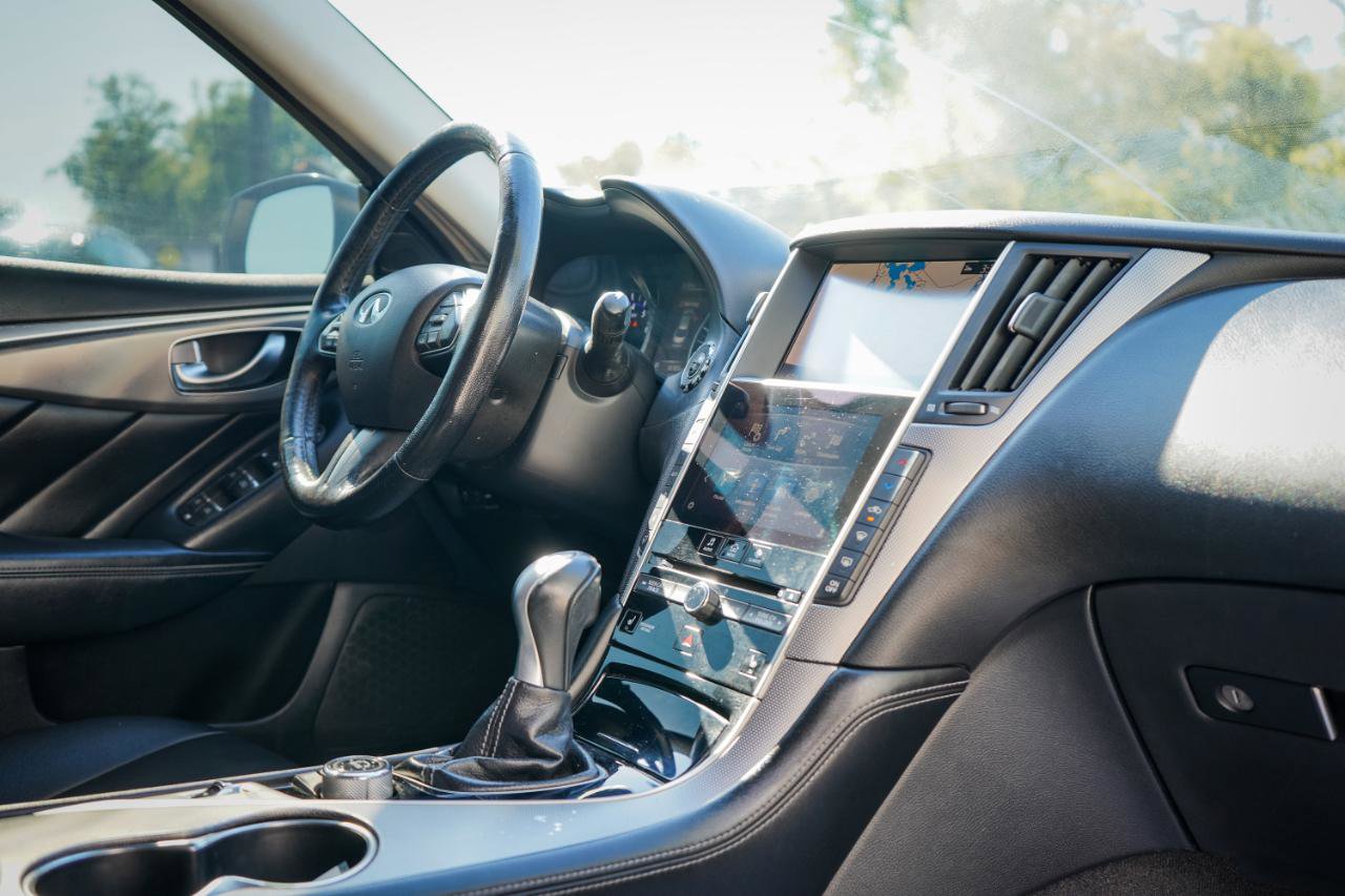 Used 2016 INFINITI Q50 Premium w/ 2.0T Premium Plus Package image 11