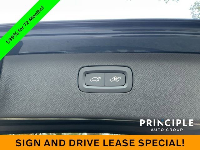 New 2026 Volvo XC90 B6 Plus w/ Protection Package Premier image 33