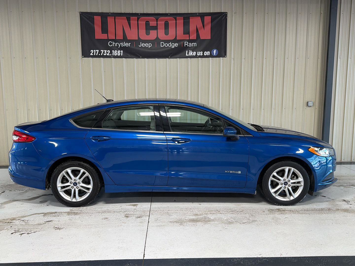 Used 2018 Ford Fusion S image 5