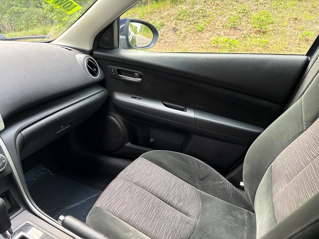 Used 2010 MAZDA MAZDA6 i Sport FWD image 12