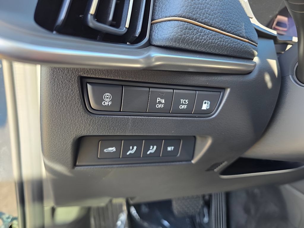 New 2025 MAZDA CX-90 Plug-In Hybrid w/Premium Sport AWD/4WD image 18