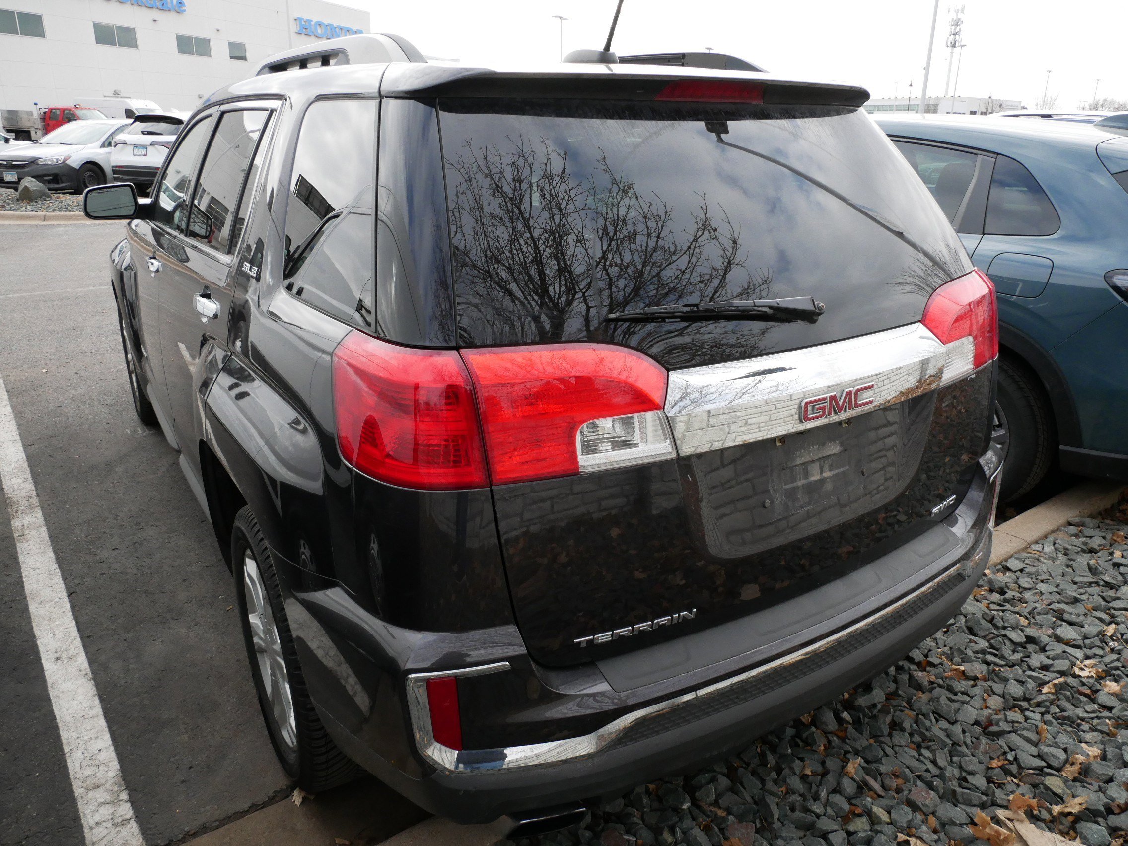 Used 2016 GMC Terrain SLE w/ Chrome Edition image 5