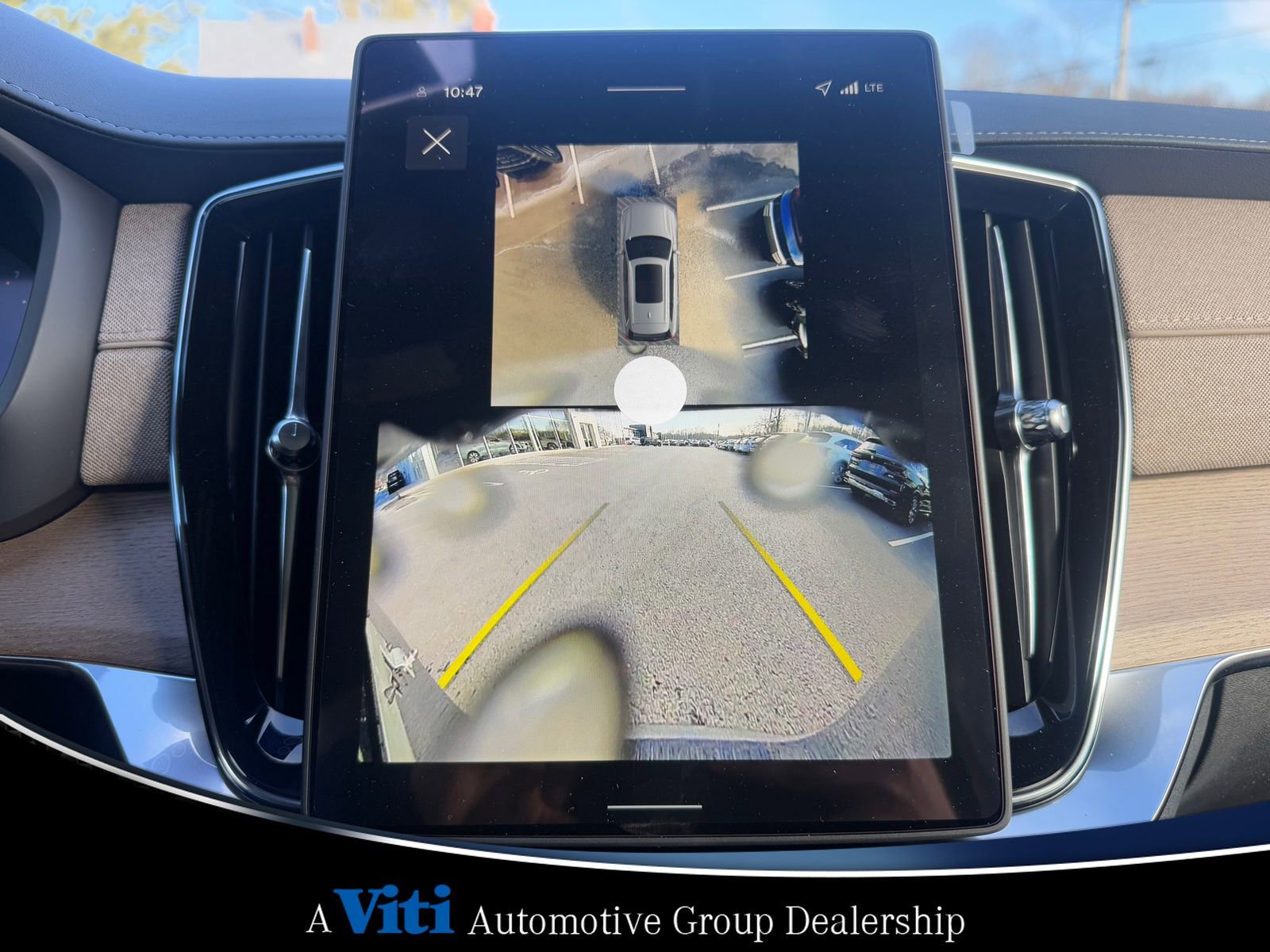 Used 2026 Volvo XC90 B6 Plus w/ Protection Package Premier image 16