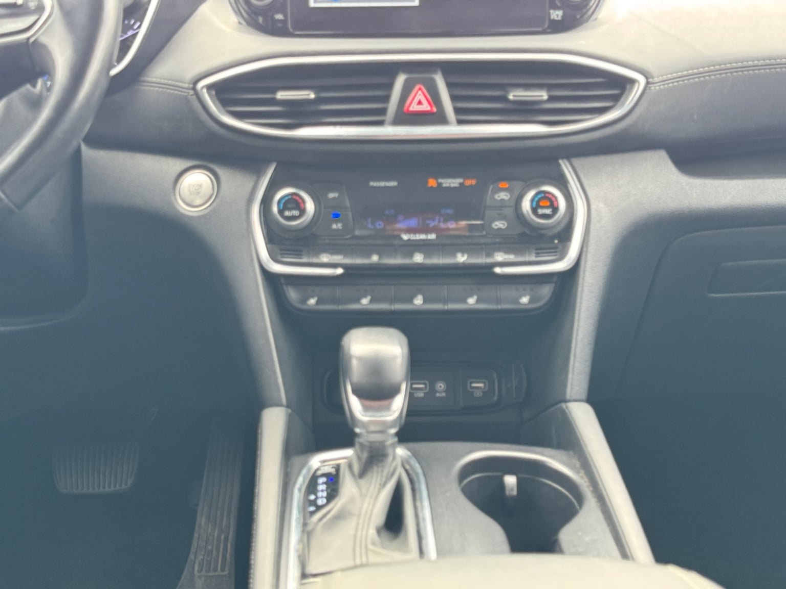Used 2019 Hyundai Santa Fe FWD image 15