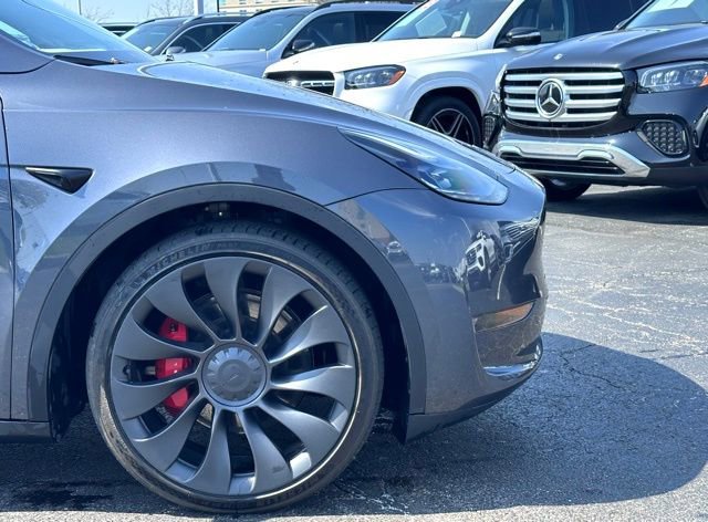 Used 2023 Tesla Model Y Performance image 9