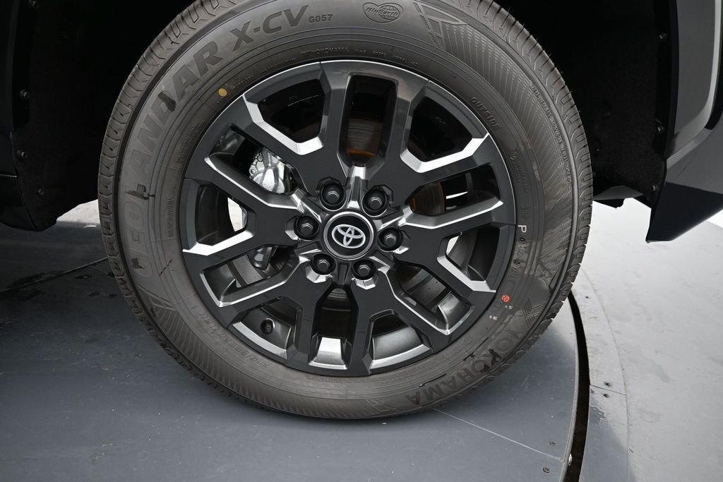 New 2026 Toyota Tundra Platinum AWD/4WD image 10
