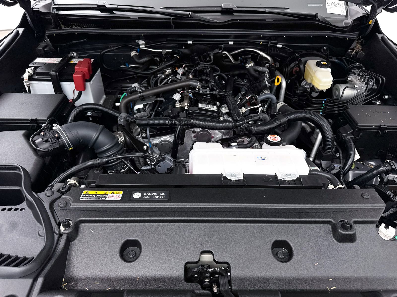 Used 2025 Toyota 4Runner SR5 AWD/4WD image 10