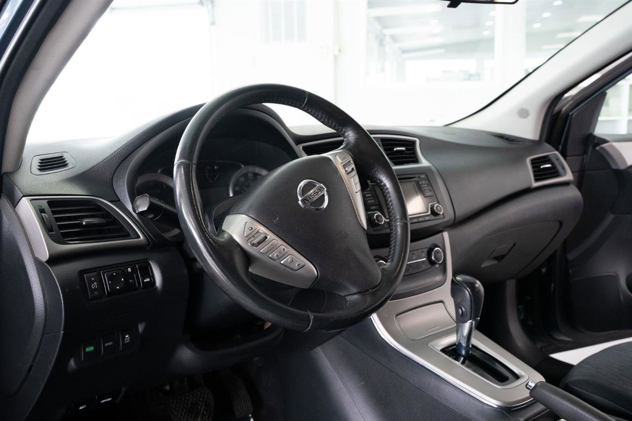 Used 2015 Nissan Sentra SV w/ Style Package FWD image 10