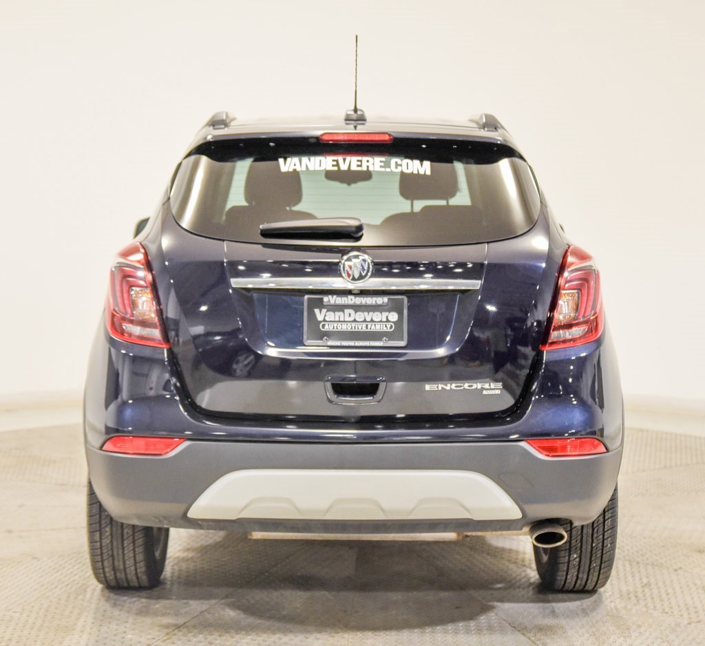 Used 2021 Buick Encore Preferred image 10
