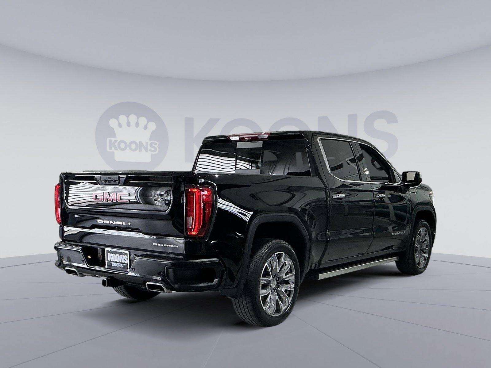 Used 2023 GMC Sierra 1500 Denali w/ Denali Reserve Package image 16