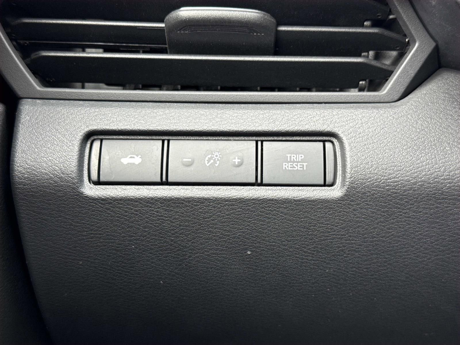 Used 2022 Nissan Altima 2.5 SR w/ Midnight Edition Package image 20