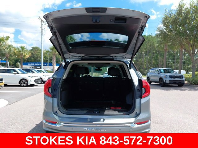 Used 2023 GMC Terrain Denali AWD/4WD image 34
