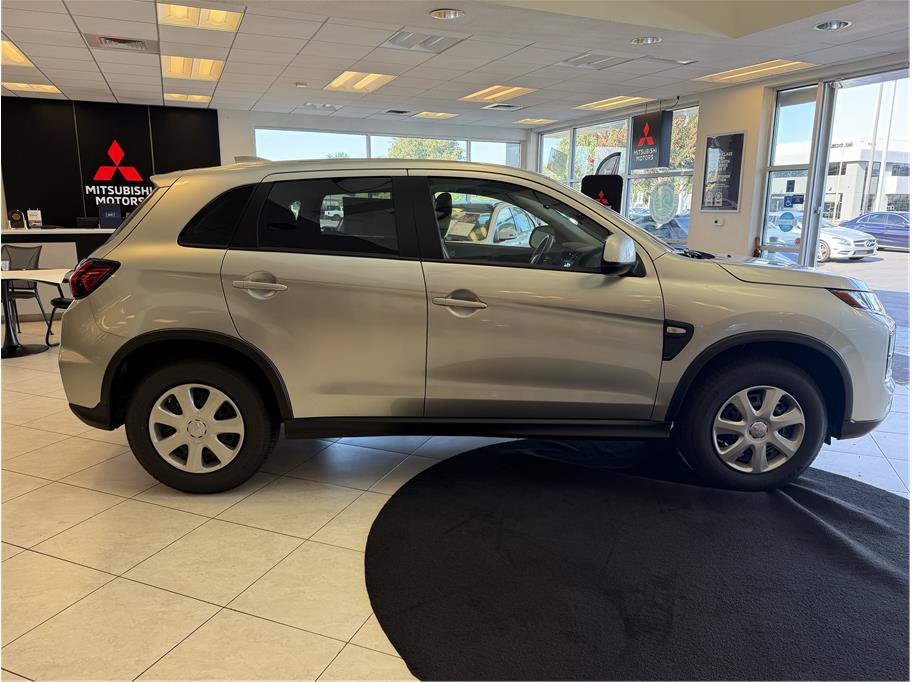 New 2027 Mitsubishi Outlander Sport FWD image 4