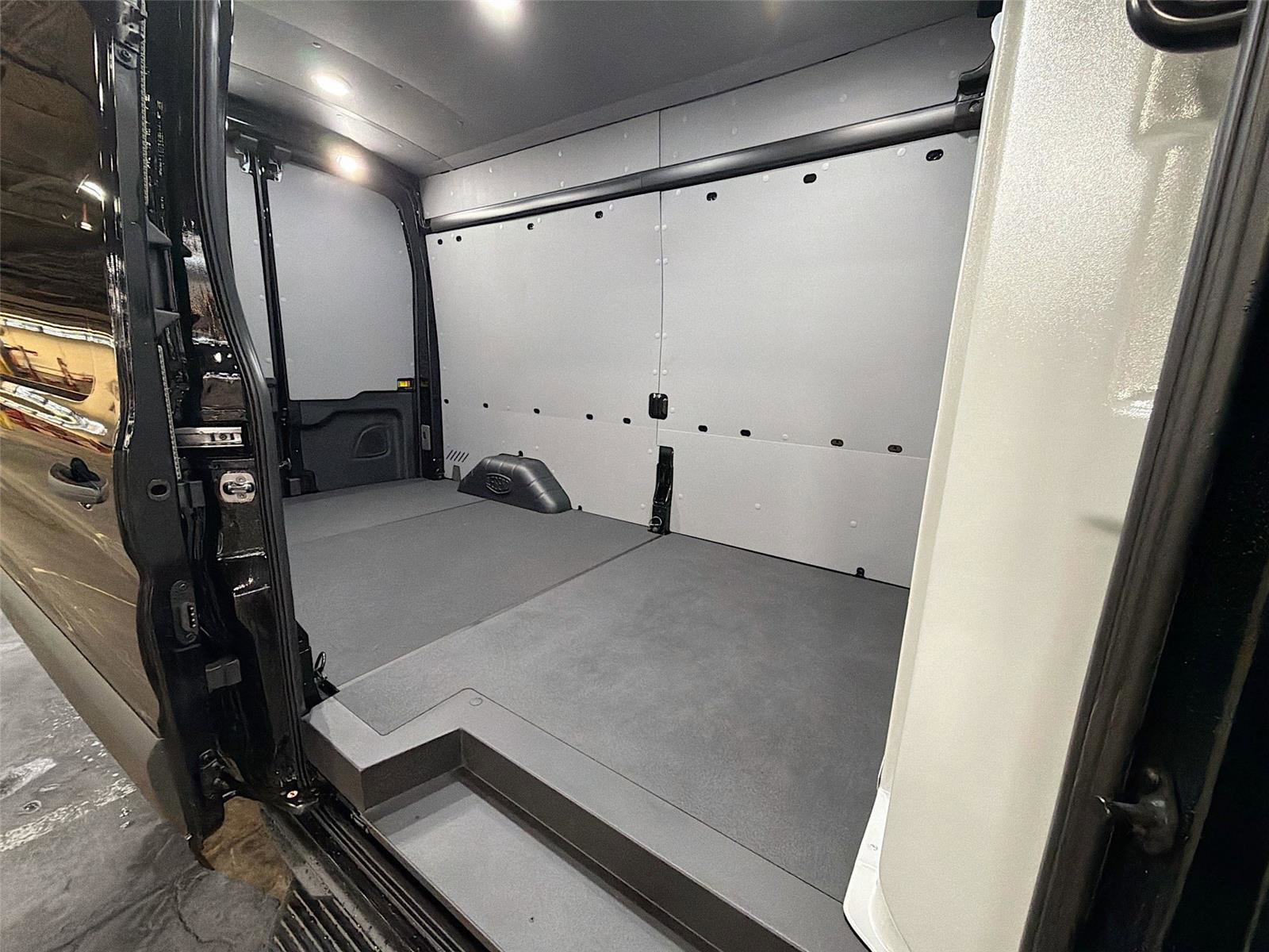 New 2026 Ford Transit 350 148 High Roof AWD image 23