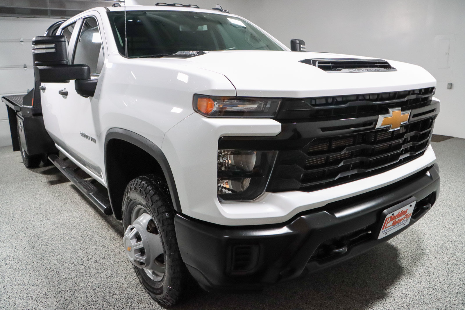 Used 2024 Chevrolet Silverado 3500 W/T w/ WT Convenience Package AWD/4WD image 5