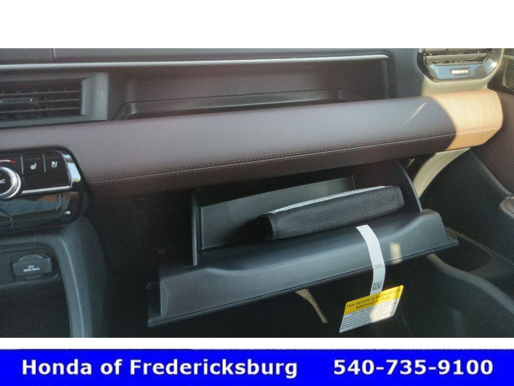 Certified 2025 Honda Pilot Elite image 21