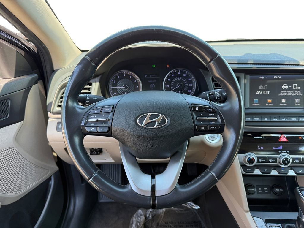 Used 2019 Hyundai Elantra Value Edition FWD image 12