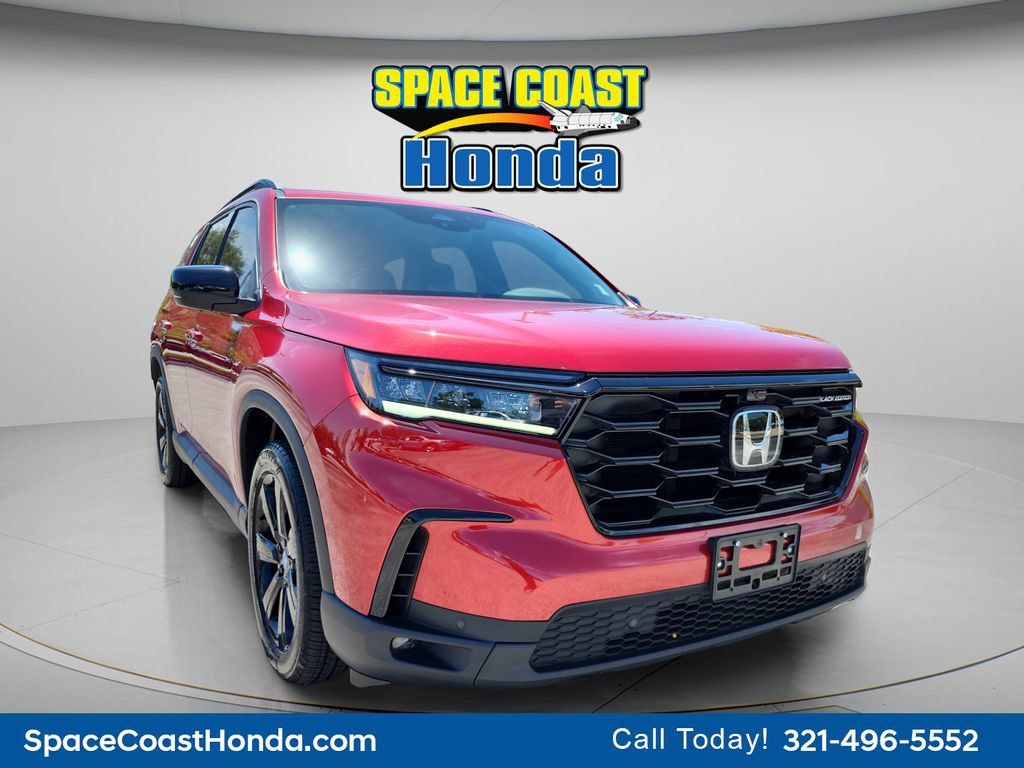 Certified 2025 Honda Pilot Black Edition image 13