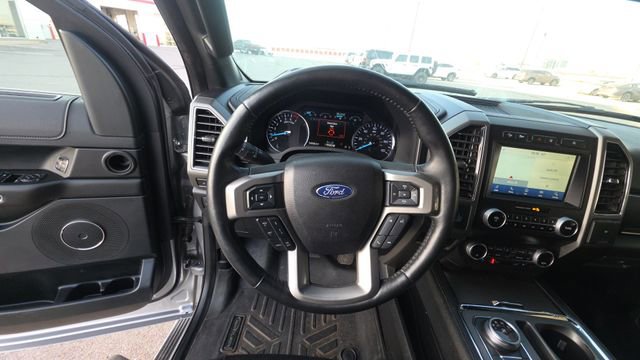 Used 2021 Ford Expedition Max XLT image 24